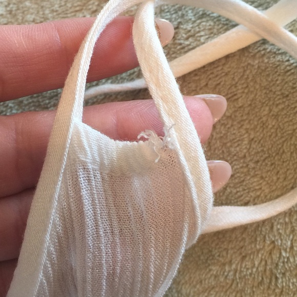 Beautiful White Romper - Picture 4 of 4