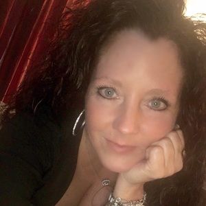 Meet your Posher, Paige