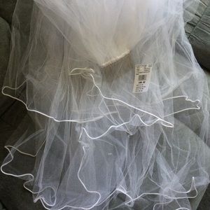 2 tr fngrtp soutachr edge vale