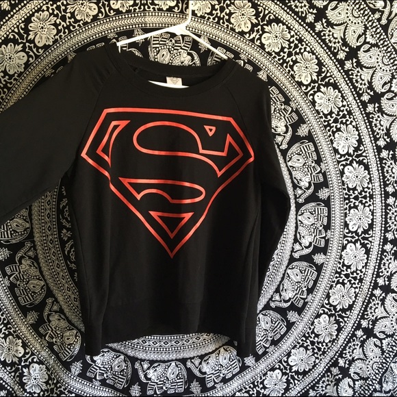 Black and Red Superman Sweatshirt - Picture 1 of 3