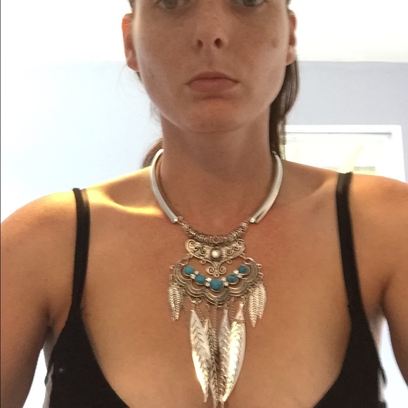 Boho feather medallion necklace.
