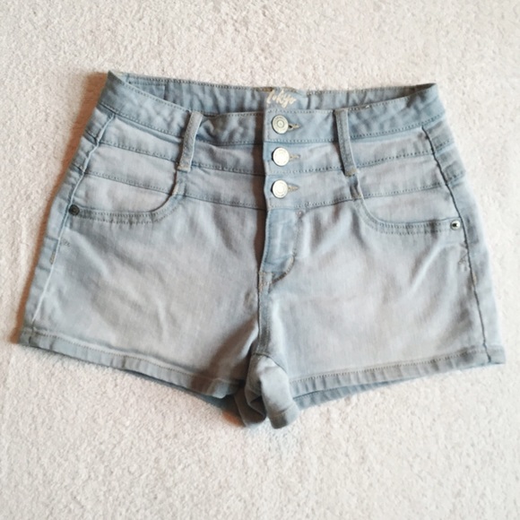 Light Wash High Waisted Denim Shorts