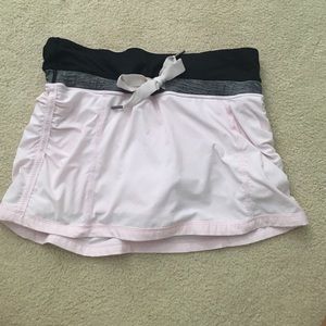 Lululemon Light pink skirt