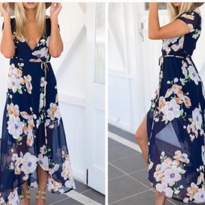 Gorgeous boho floral wrap dress w/ asymmetric hem
