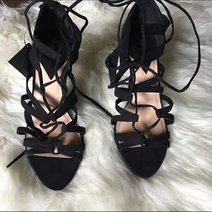 Black lace me up heels