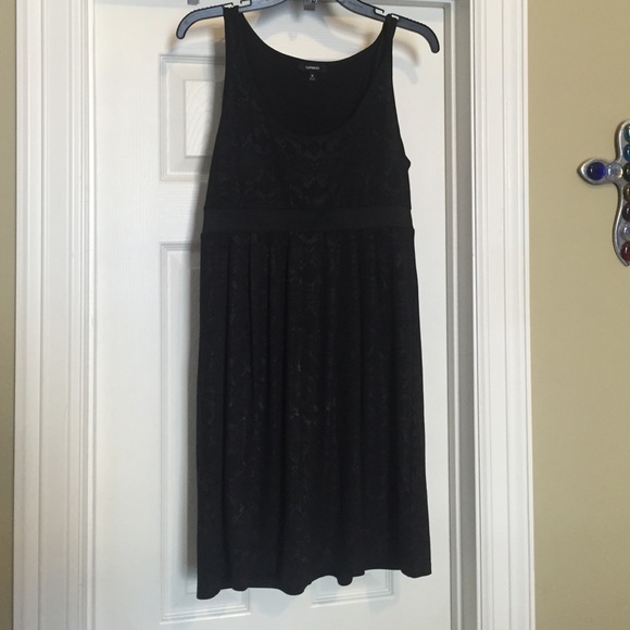 🆕 Black/gold dress