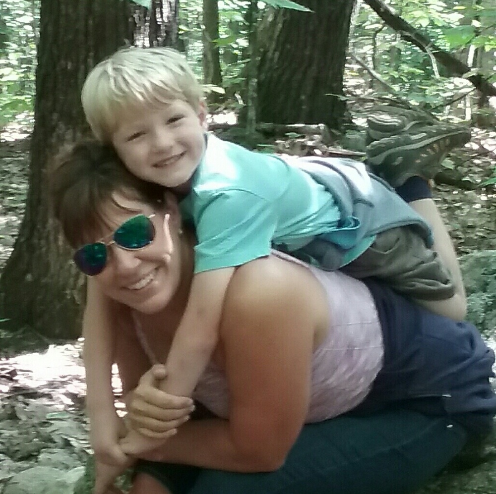 Women's & Boy's Clothing