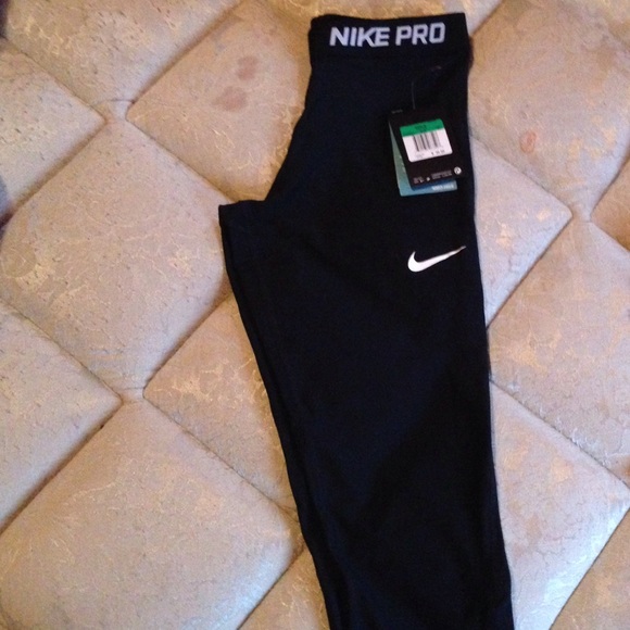 Spandex - Picture 2 of 3