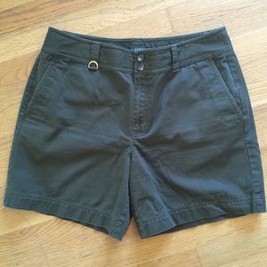 LAUREN RALPH LAUREN Green Khaki Shorts
