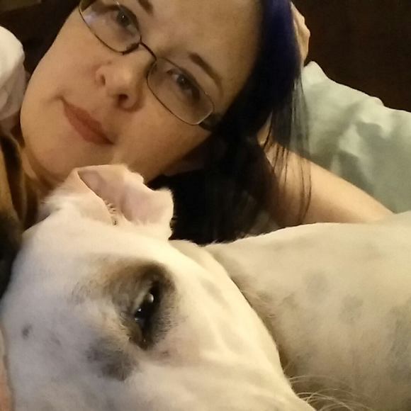 Meet your Posher, Ami