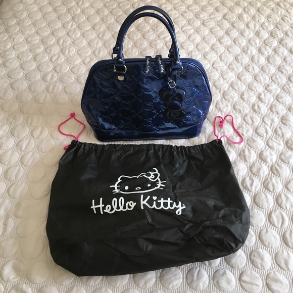blue hello kitty purse