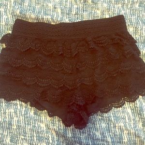 Ruffle shorts American rag