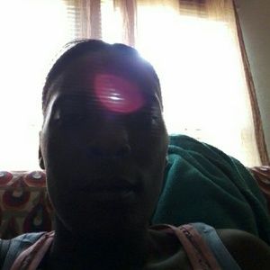 Meet your Posher, Tonya