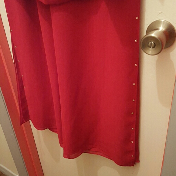 Classy Red 2 pc Gorgeous NWT Rhinestone outfit - Picture 3 of 3