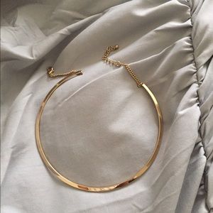 Slim gold choker necklace