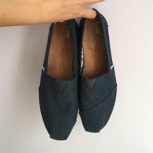 ❤️SPECIAL SALE❤️Navy blue classic canvas Toms