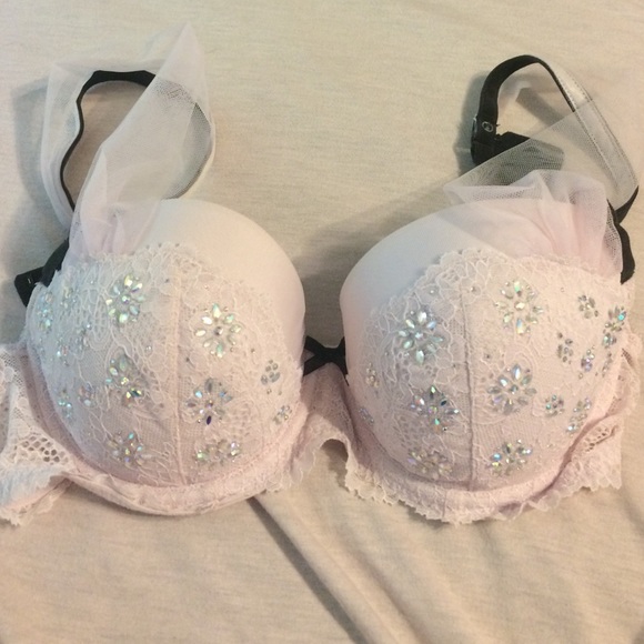 vs bra 34 d
