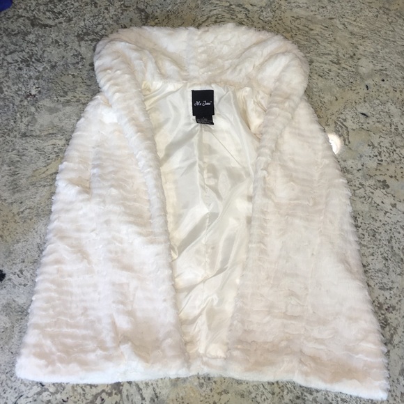 Cream Faux Fur Vest - Picture 1 of 2