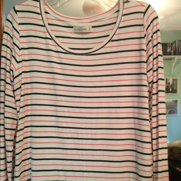 Long sleeve shirt