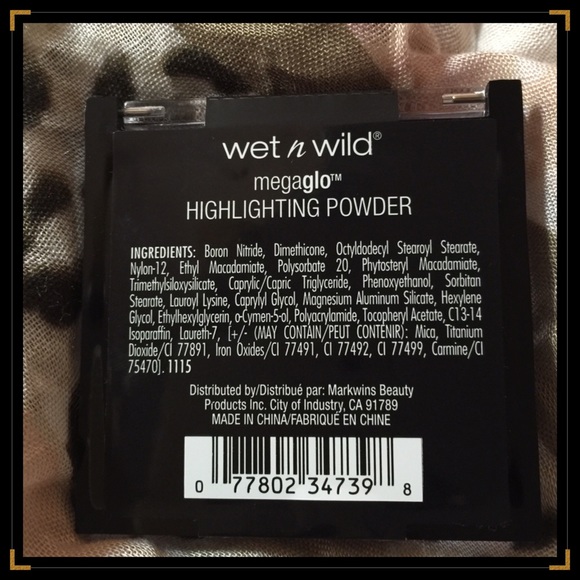 Wet n Wild Highlighting Powder - Picture 3 of 3