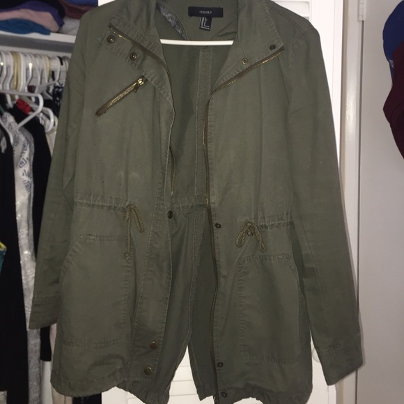 Trench coat size s