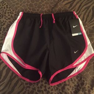 NWT Woman's Nike StayCool Dri Fit Shorts