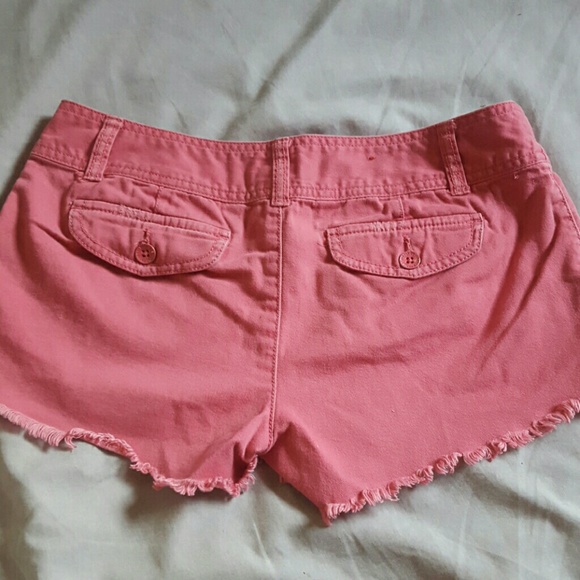 Rose-colored Shorts - Picture 2 of 4