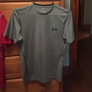 Mens under armor shirt