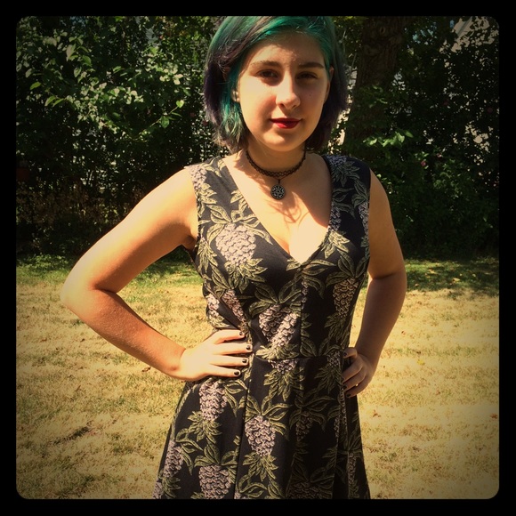 H&M Hawaiian pineapple deep-v fit & flare dress L - Picture 2 of 4