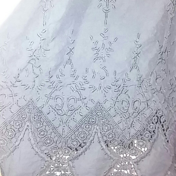 beautiful black halter top - Picture 2 of 4