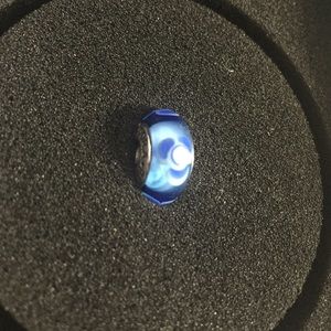 Blue flower murano glass charm