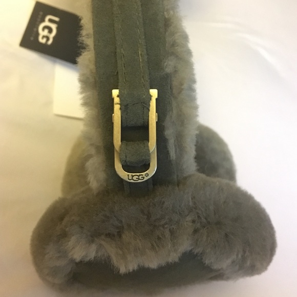 Grey UGG Australia Earmuffs - Picture 2 of 4