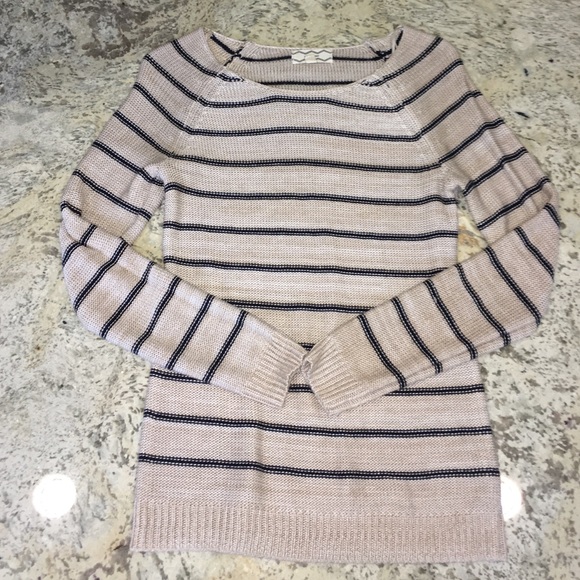 Black/Tan Sweater