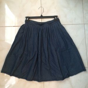 ✨NWT✨ Pleated denim A-line skirt
