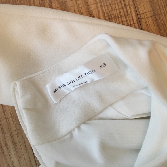 Misha Collection Dress - Picture 2 of 4