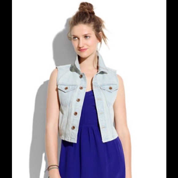 🚫SOLD 🚫Madewell Longroad Denim Vest - Picture 4 of 4
