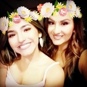 Meet your Posher, Cassandra