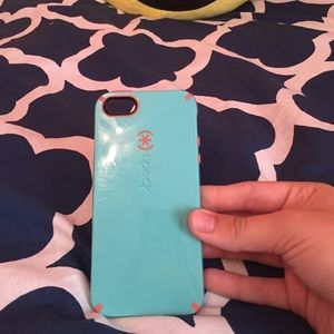 Speck iPhone 5/5s case