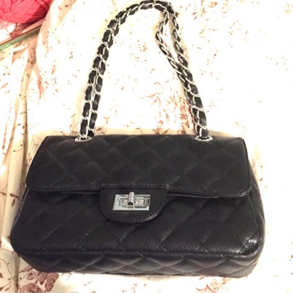 Quilted Crossbody Bag