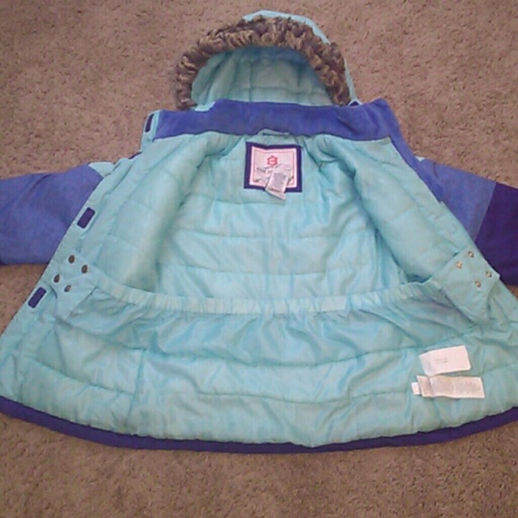 Free Country - Picture 2 of 3