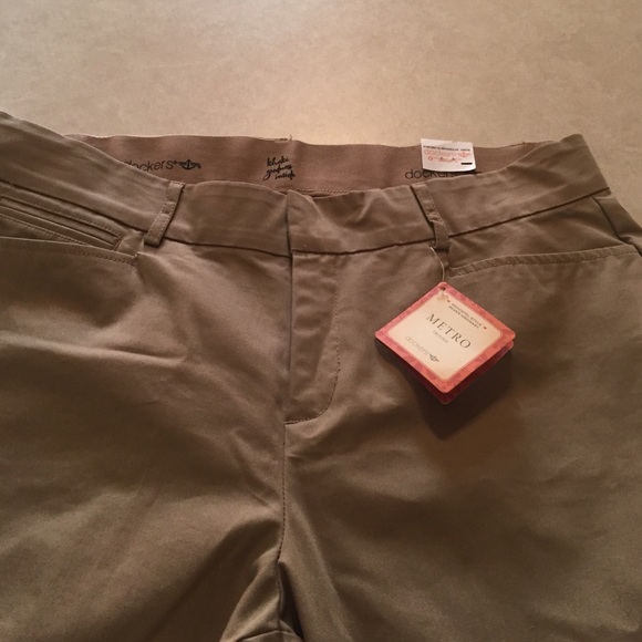 Dockers metro trouser size 16m