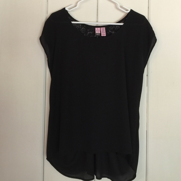 Black tunic top with lace details