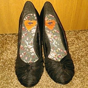 Rocket Dog Heels