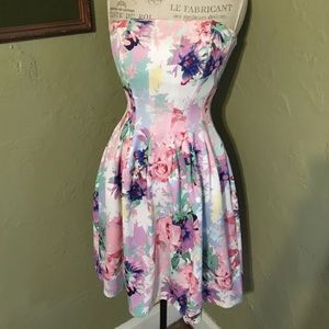Floral Strapless Party Dress