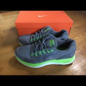NIKE LUNARGLIDE