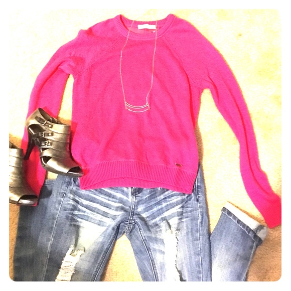 NWT Hot pink Abercrombie and Fitch sweater small
