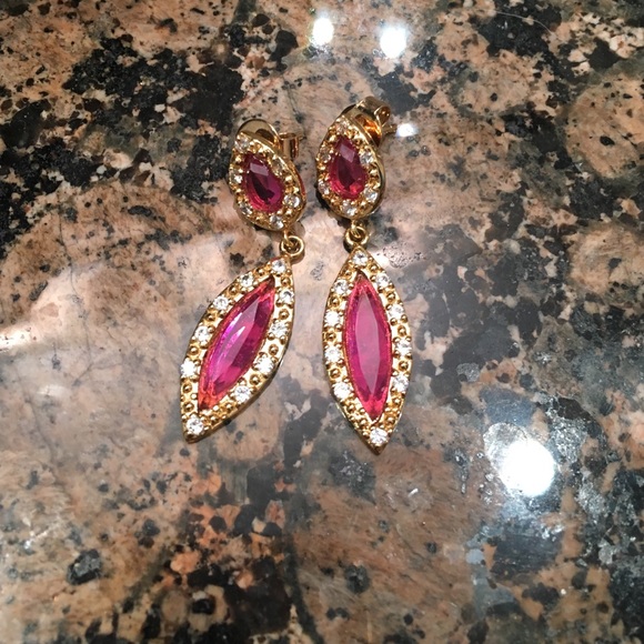 Drop earrings