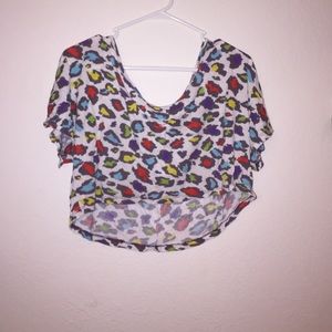 Loose crop top