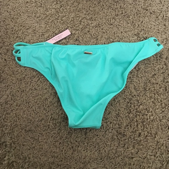 Victoria Secret Brand New Swimsuit Bottom - Picture 2 of 2