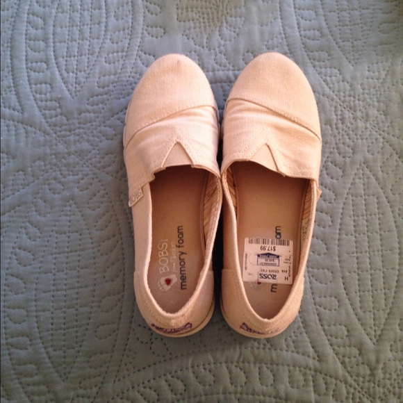 Sketchers Bobs with memory foam.